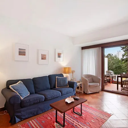 Balaia Apartment *